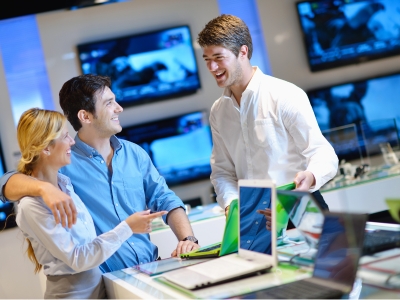 Elektronikgeschäft mit Geräten